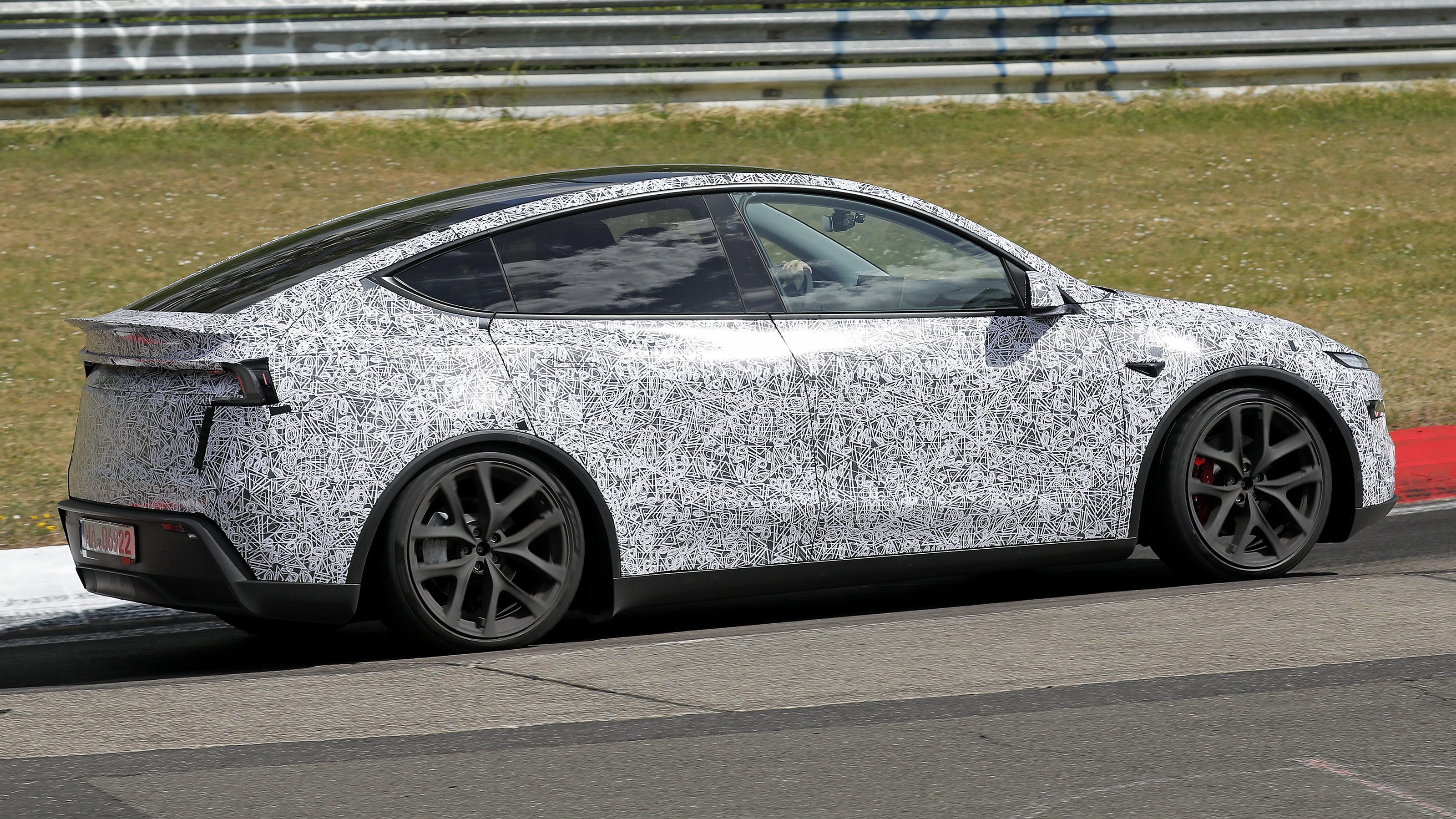 Tesla Model Y Performance - dynamic rear angled
