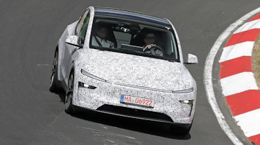 Tesla Model Y Performance - dynamic front end
