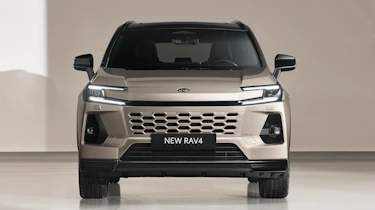 Toyota RAV4 - full front