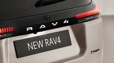 Toyota RAV4 - rear detail