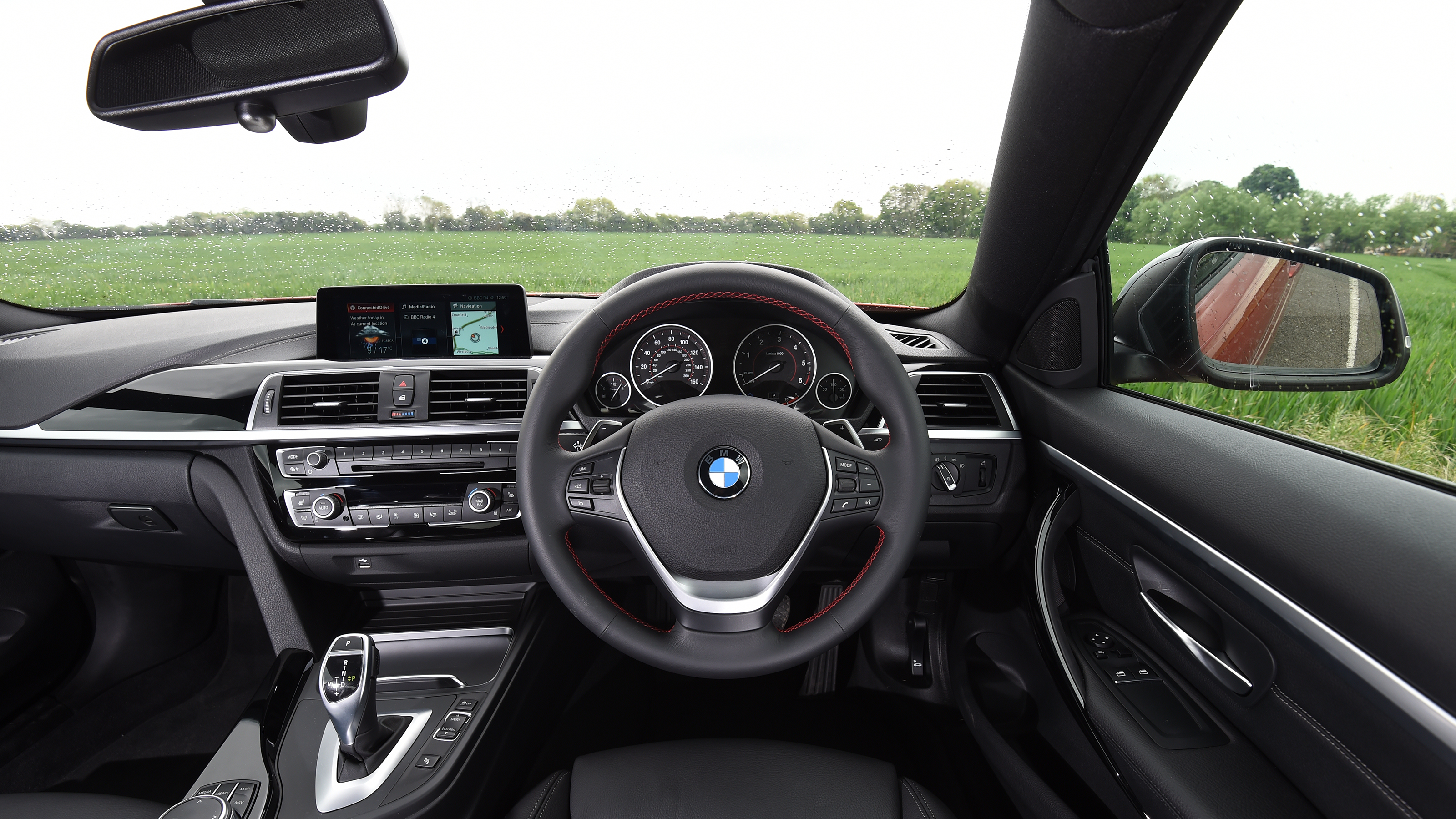 Used car hunter - BMW 4 Series interior 