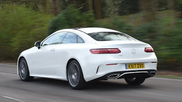 Used car hunter - Mercedes E-Class Coupe rear tracking