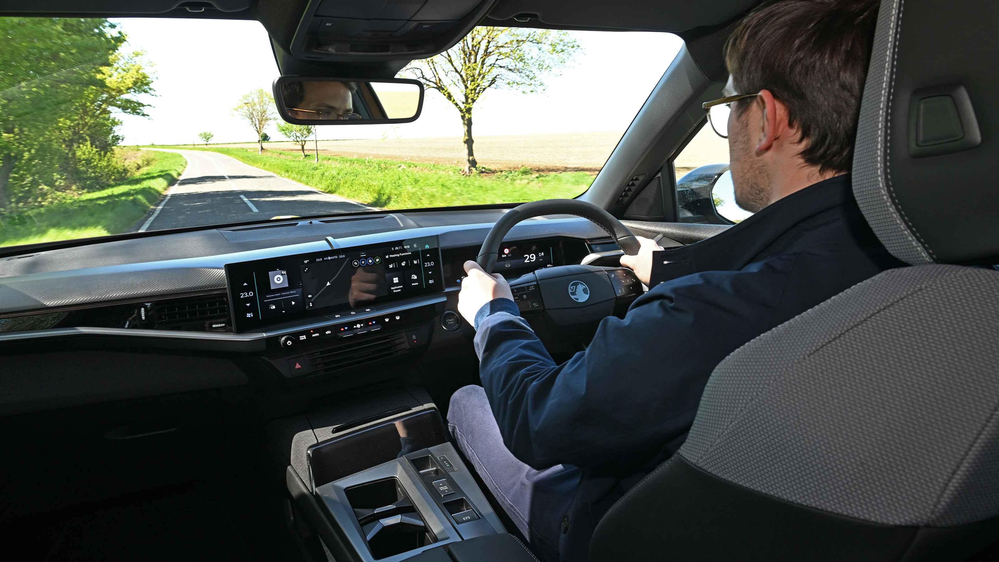 Tom Jervis driving the Vauxhall Grandland Electric GS