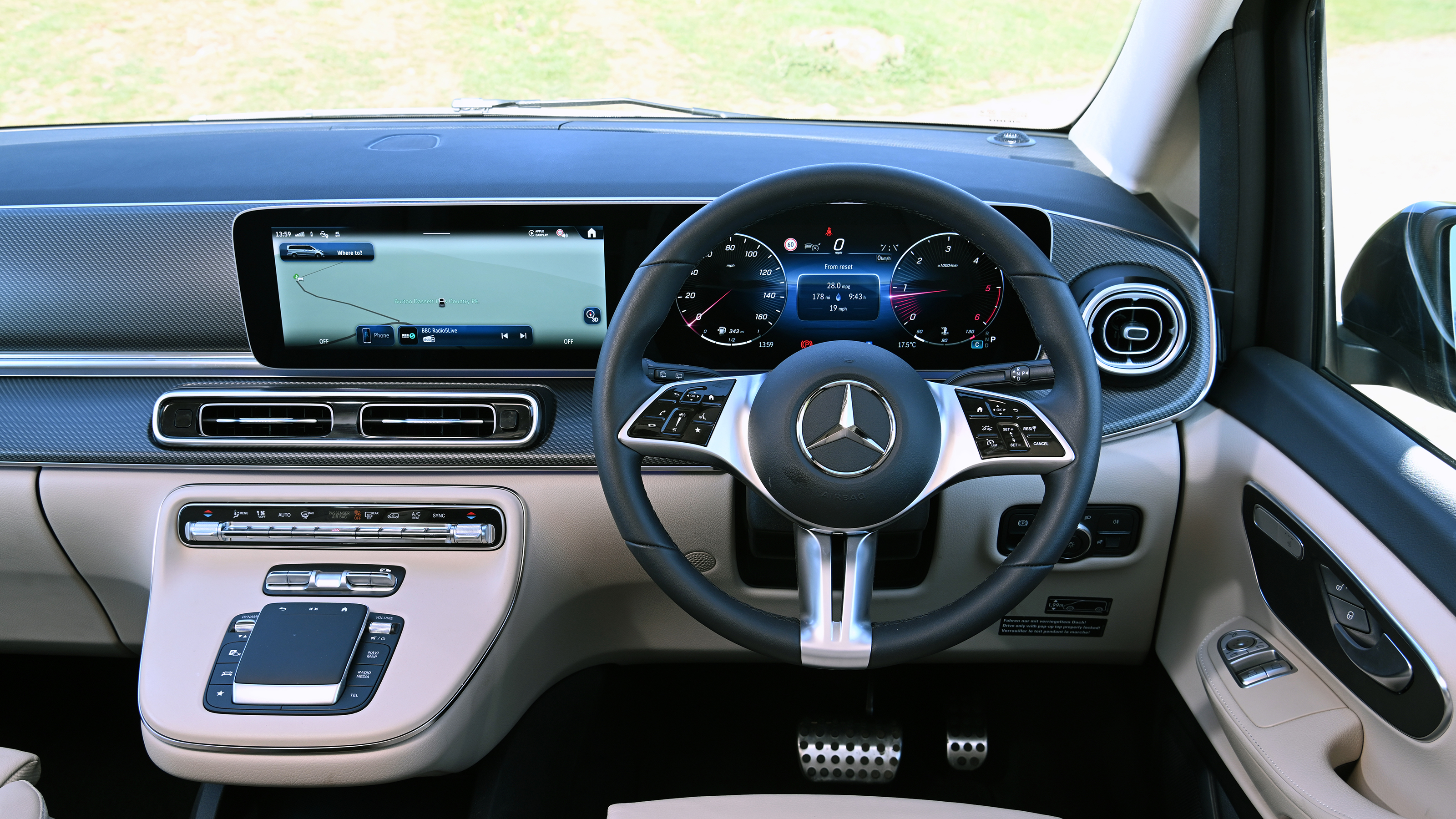 Mercedes Marco Polo - interior 