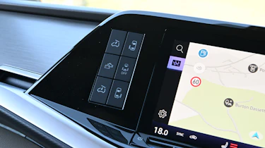 Volkswagen California - infotainment screen and side door operating buttons
