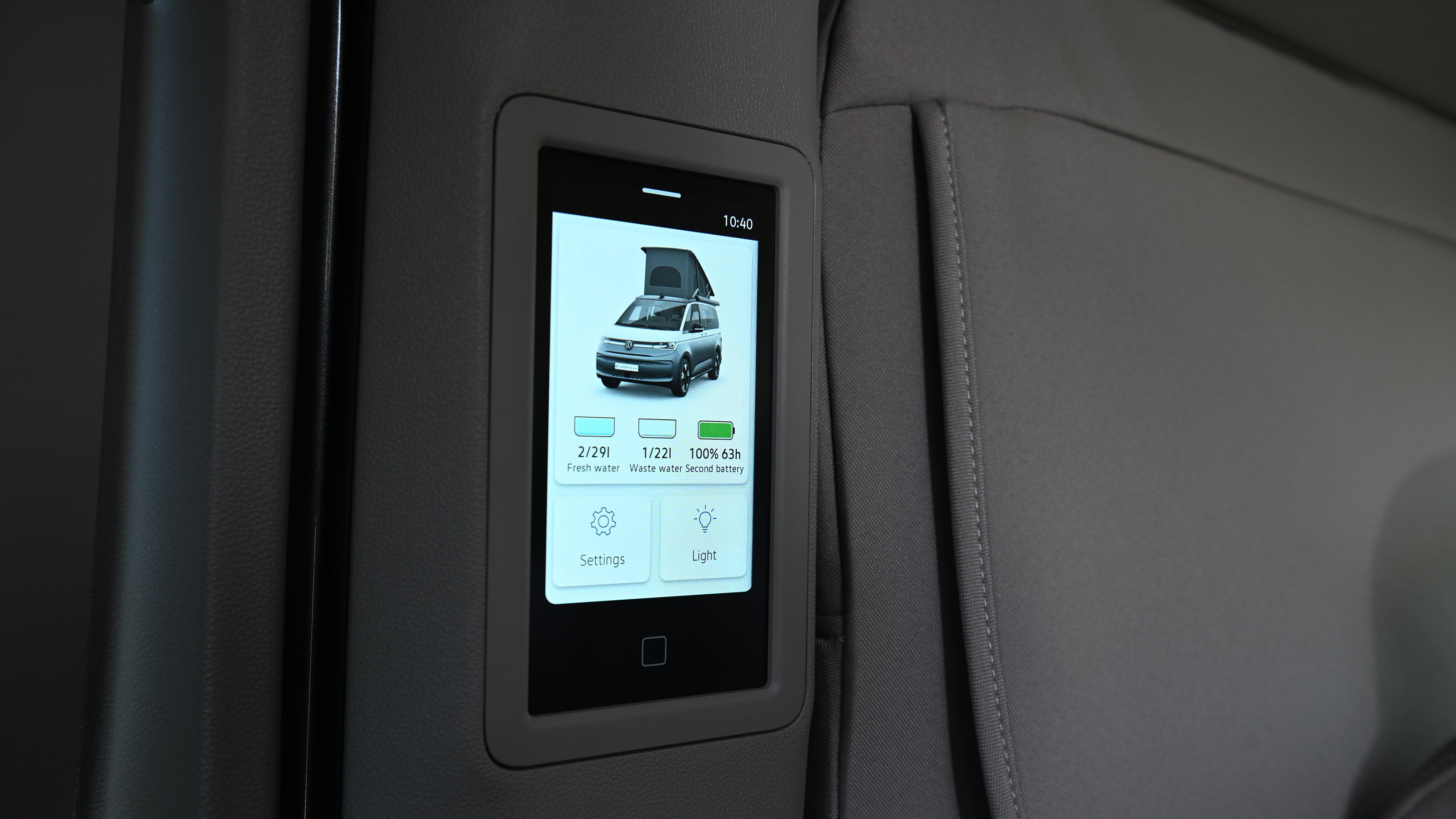 Volkswagen California - climate controls 
