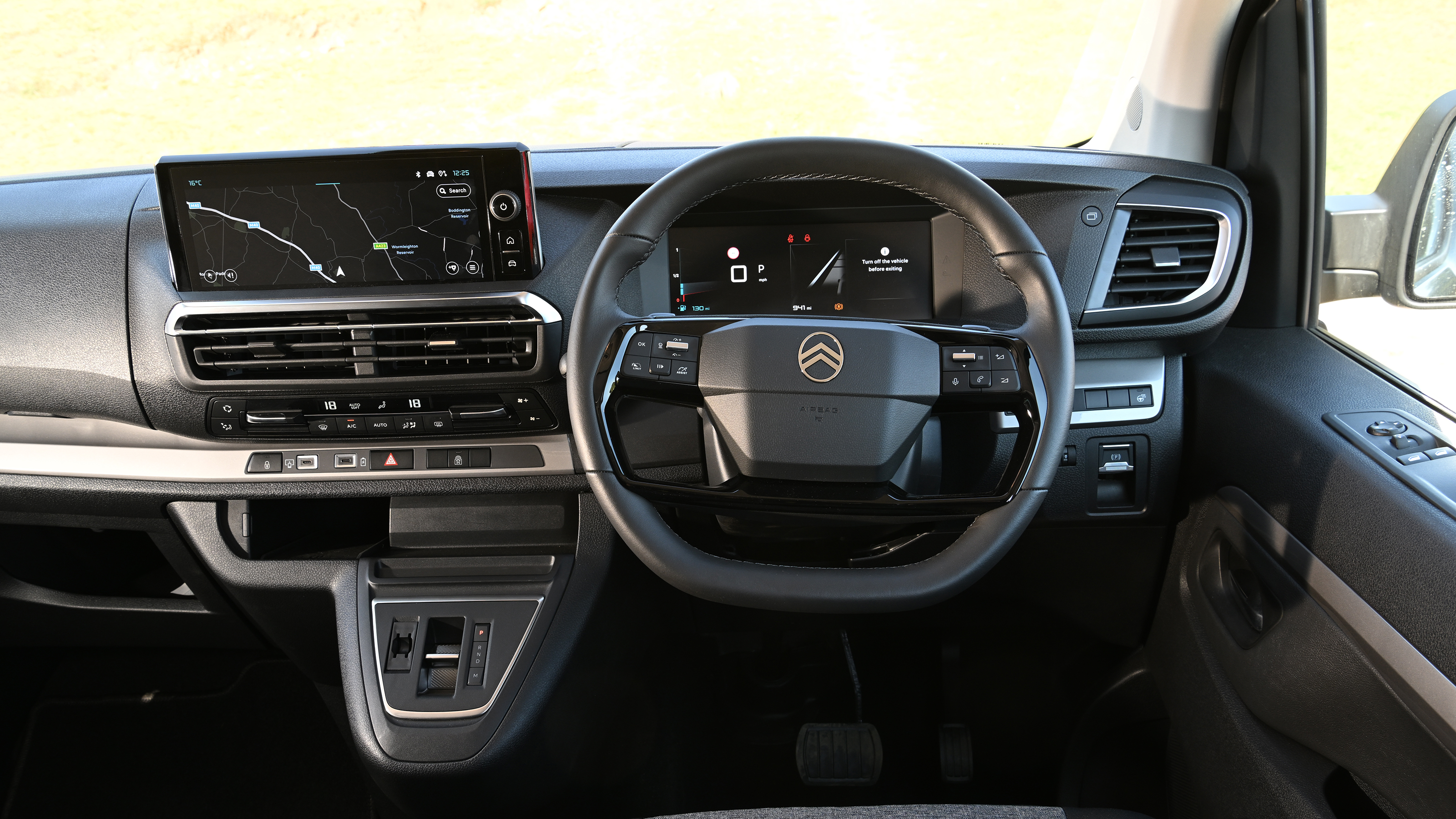 Citroen Holidays - interior 