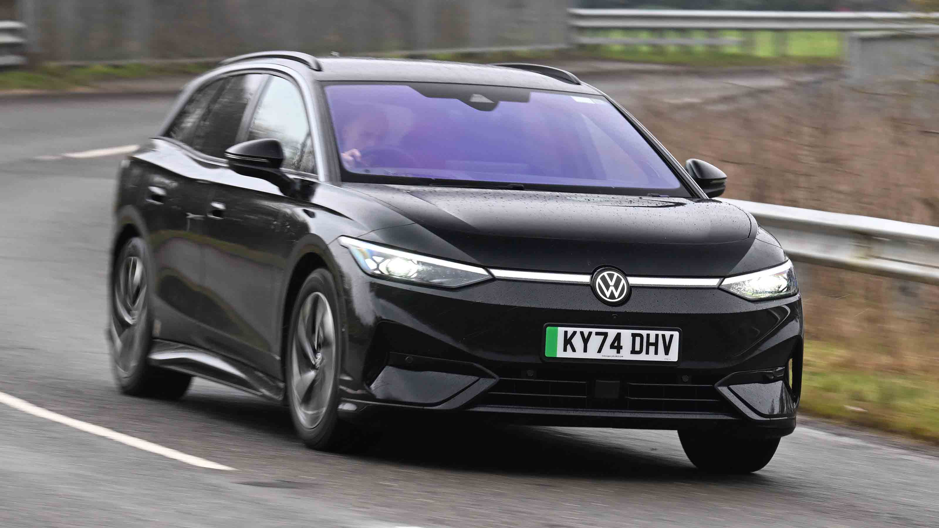 Volkswagen ID.7 Tourer - main image