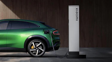 Xiaomi YU7 - charging