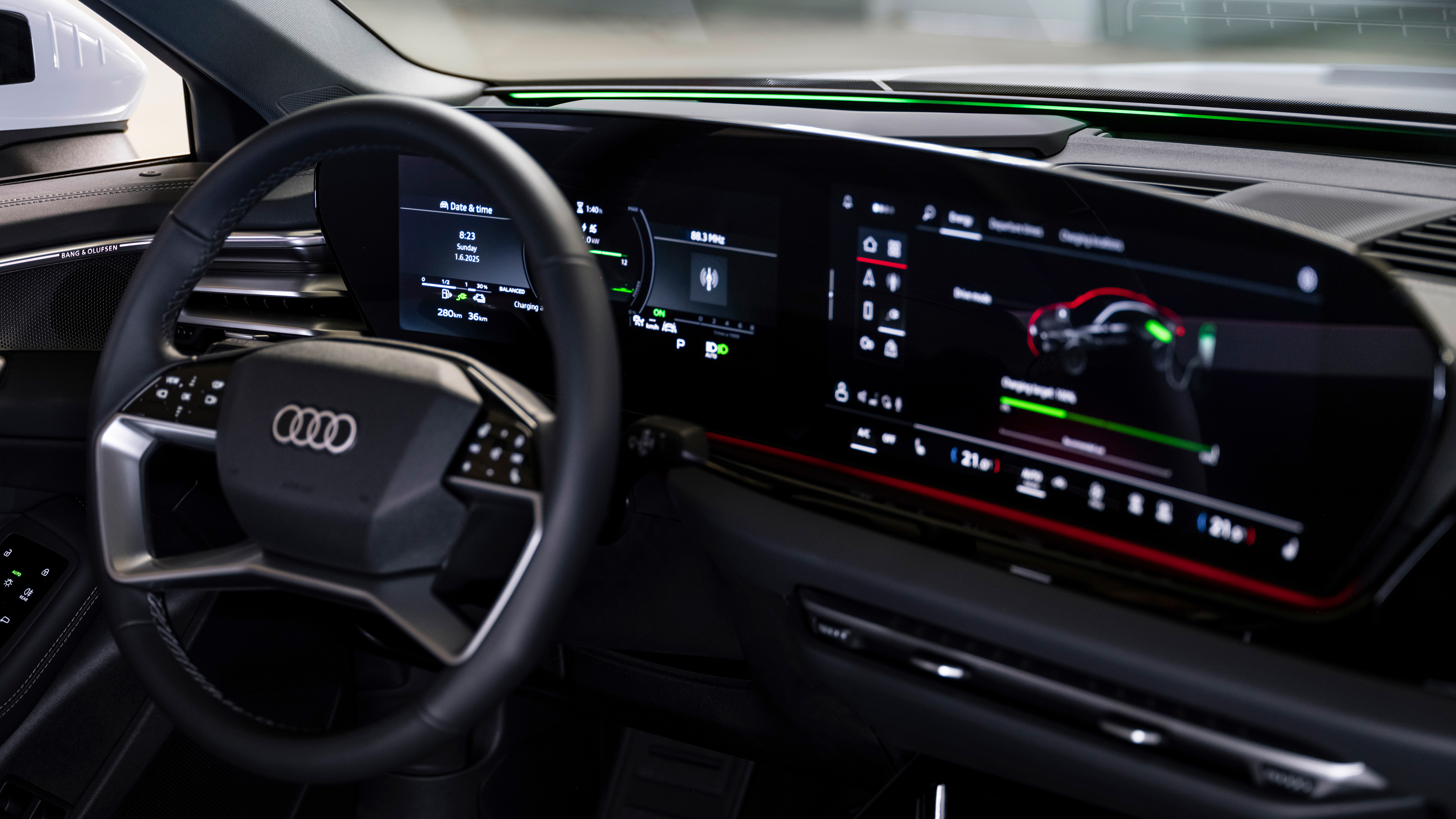 Audi A5 e-hybrid quattro steering wheel