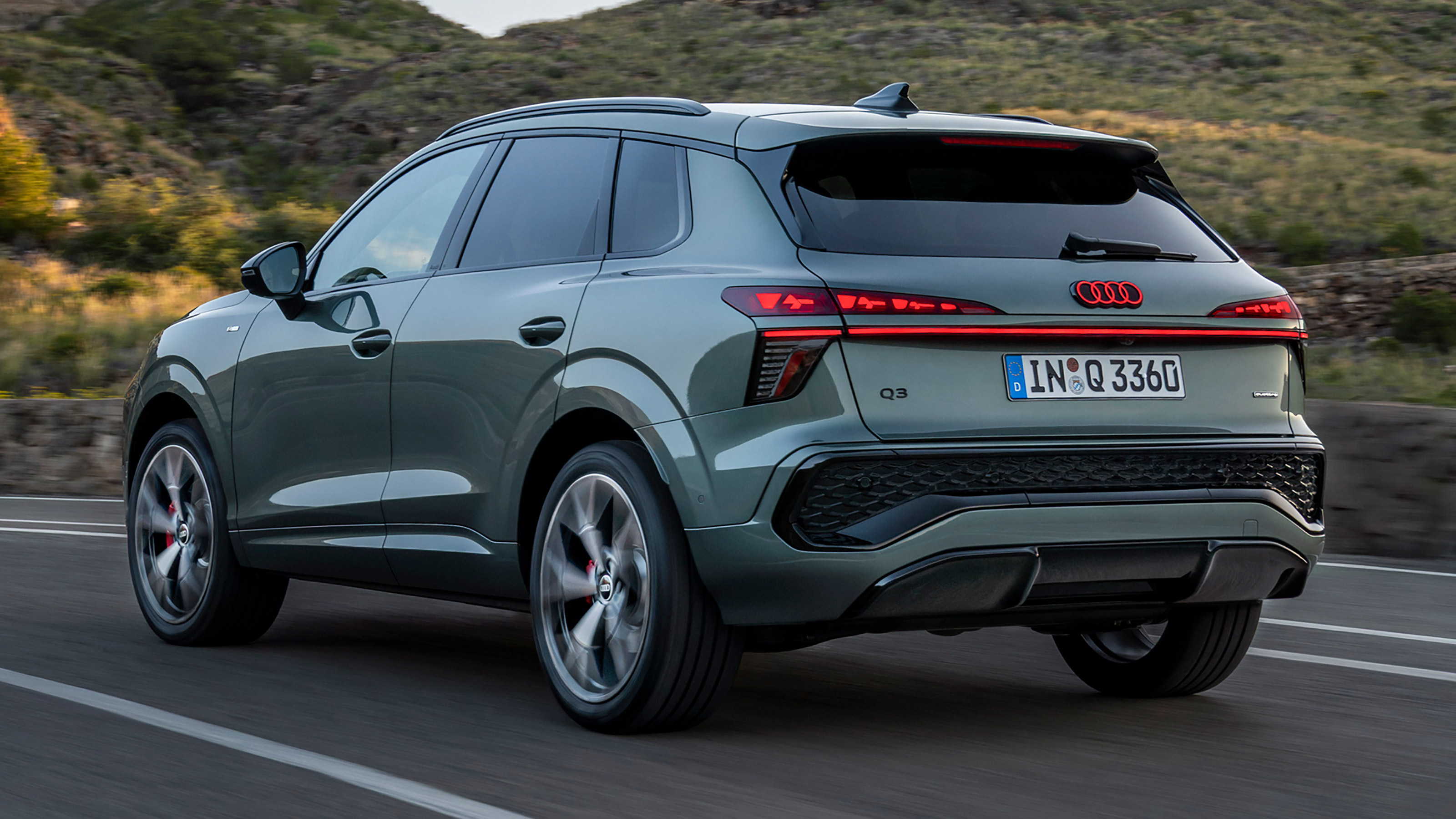 Audi Q3 - rear