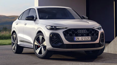 Audi Q5 e-hybrid - front static