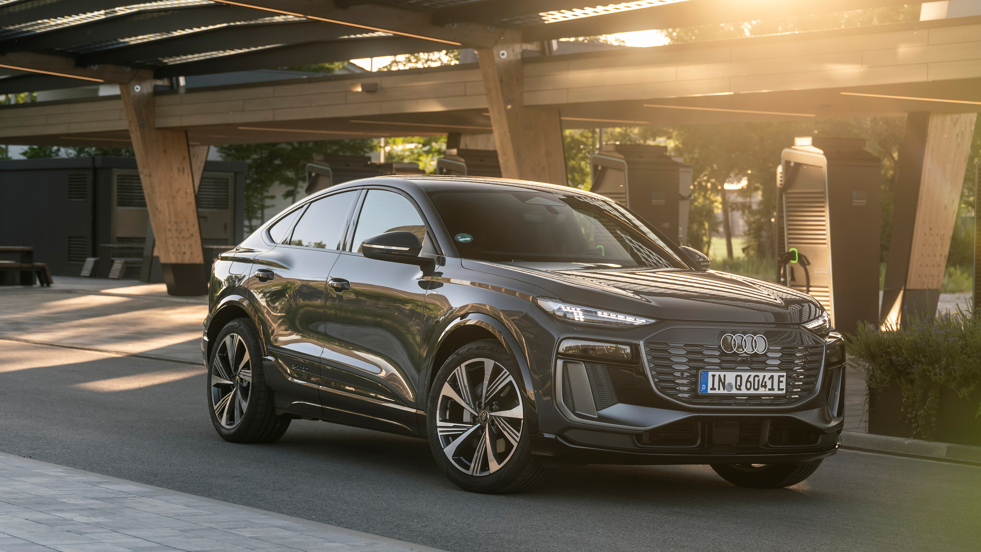 Audi Q6 Sportback e-tron 