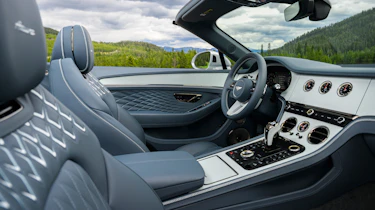 Bentley Continental GTC Azure - interior