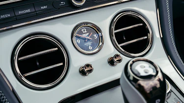 Bentley Continental GTC Azure - interior