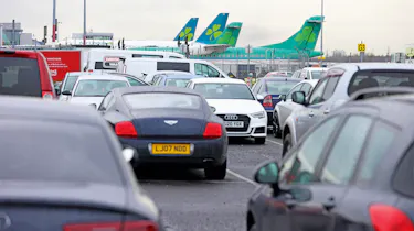 Best online airport parking sites - header