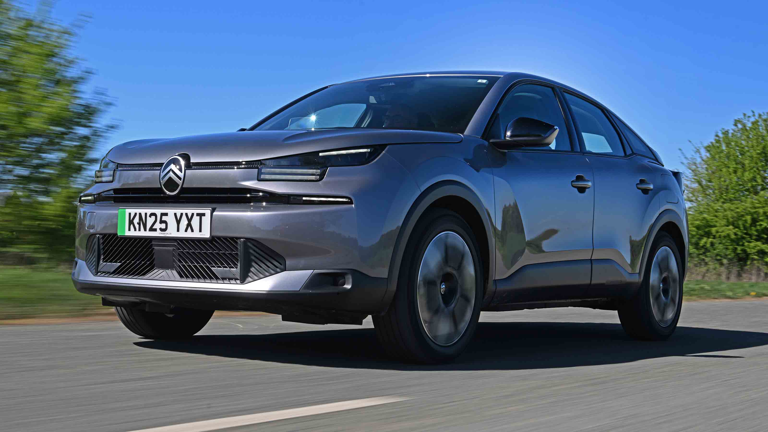 Citroen e-C4 - main image