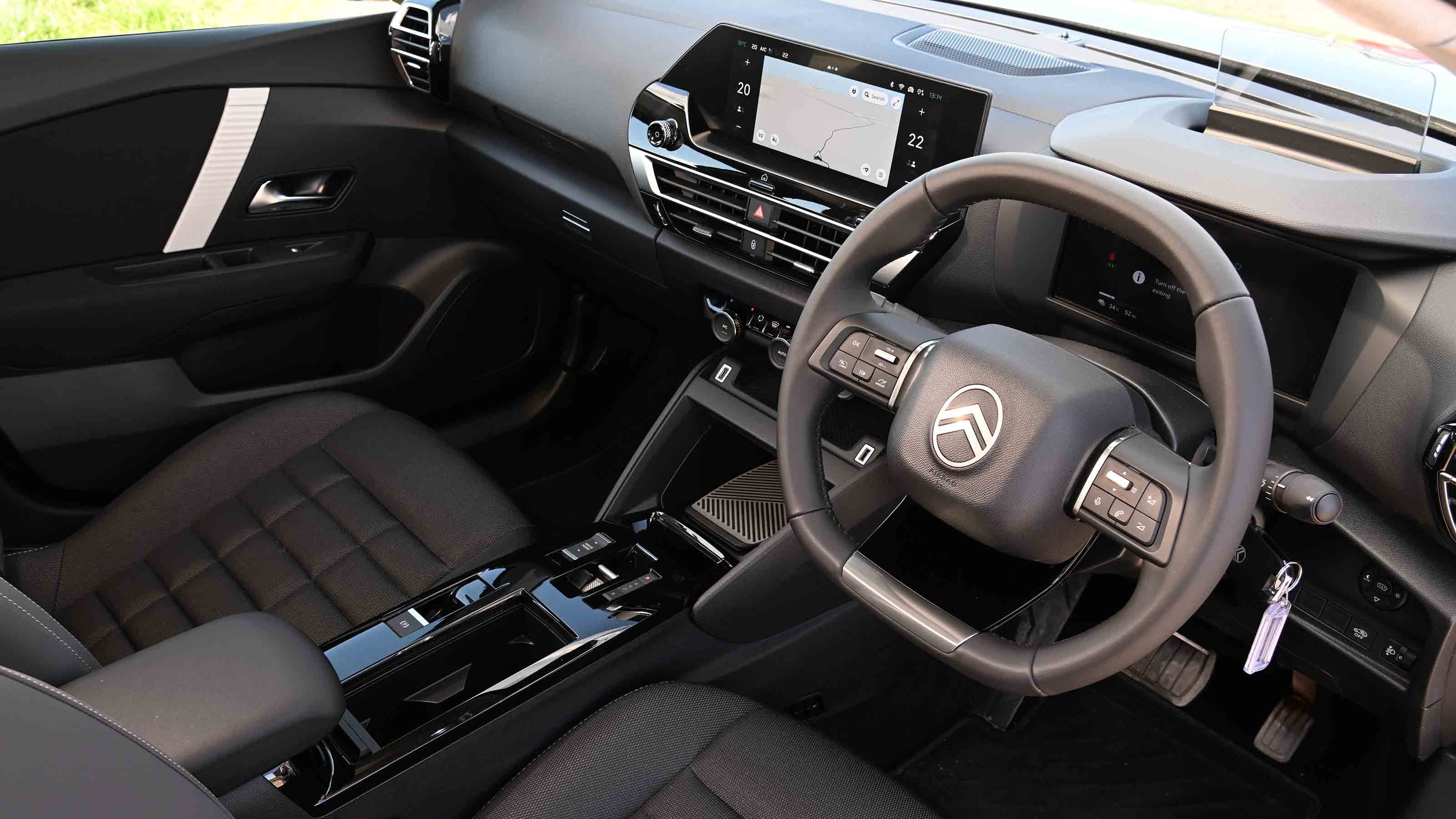 Citroen e-C4 - dashboard
