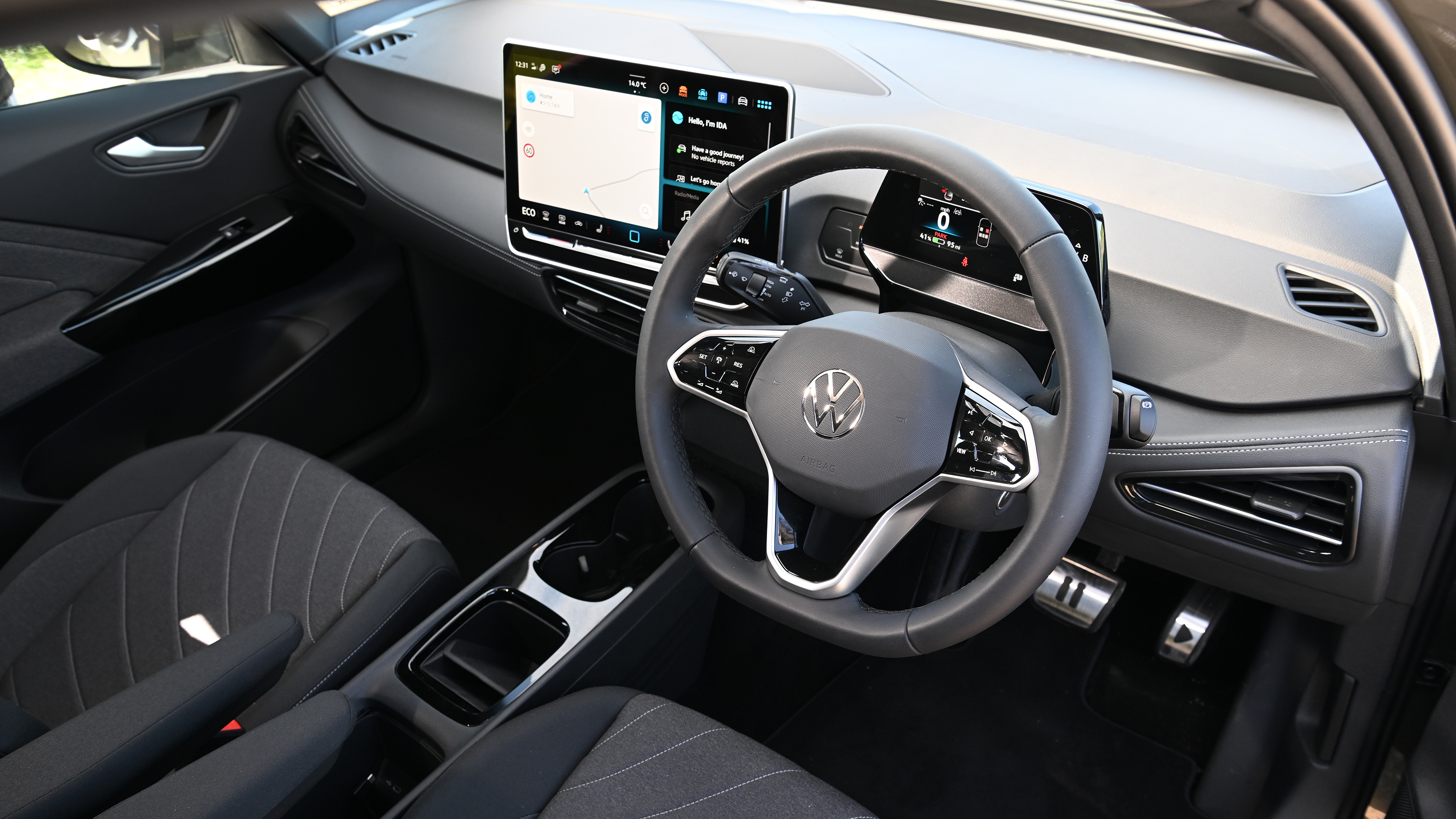 Volkswagen ID.3 - front interior 