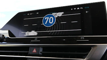 Citroen e-C4 - infotainment screen