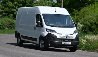 Citroen e-Relay - front cornering