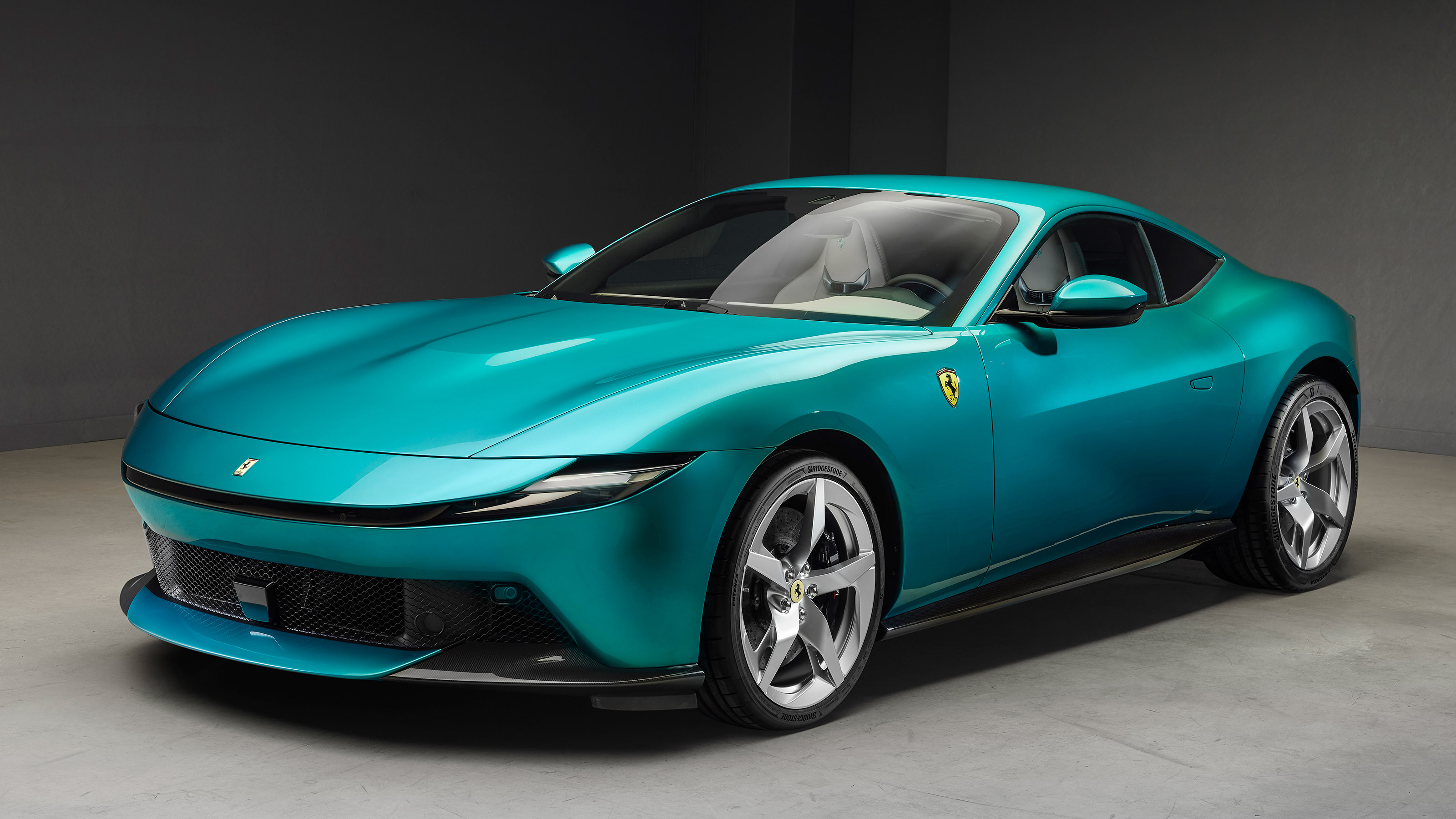 Ferrari Amalfi - front static