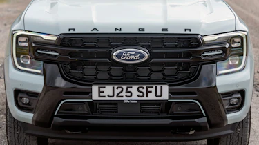 Ford Ranger PHEV - front grille
