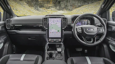 Ford Ranger PHEV - dashboard