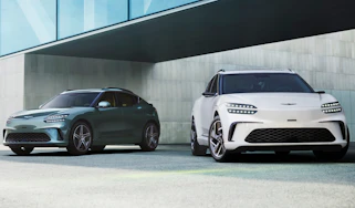 Genesis GV60 - front end