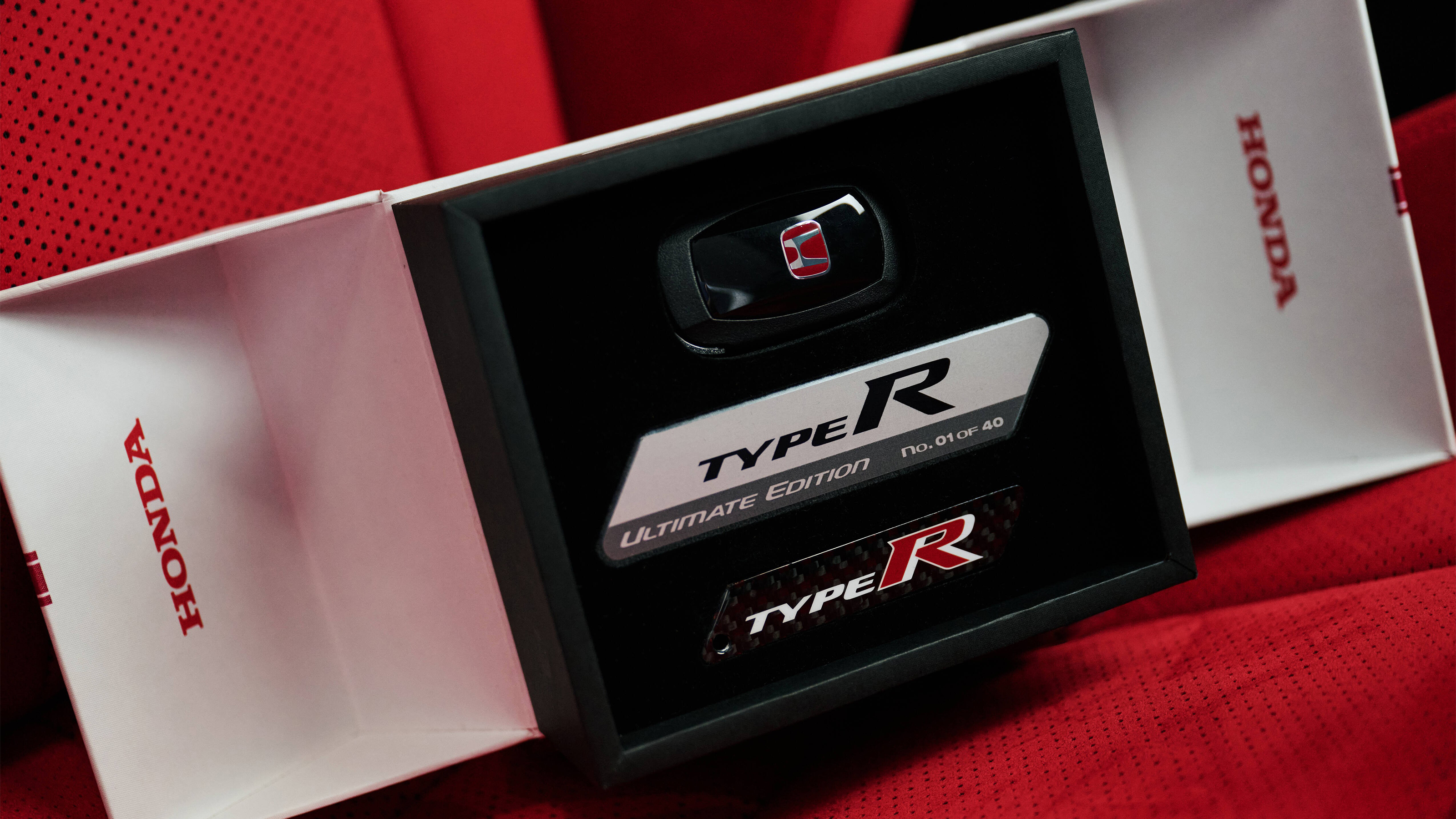 Honda Civic Type R Ultimate Edition - key box