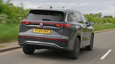 Volkswagen Tayron - rear tracking