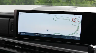 Hyundai Santa Fe - infotainment touchscreen