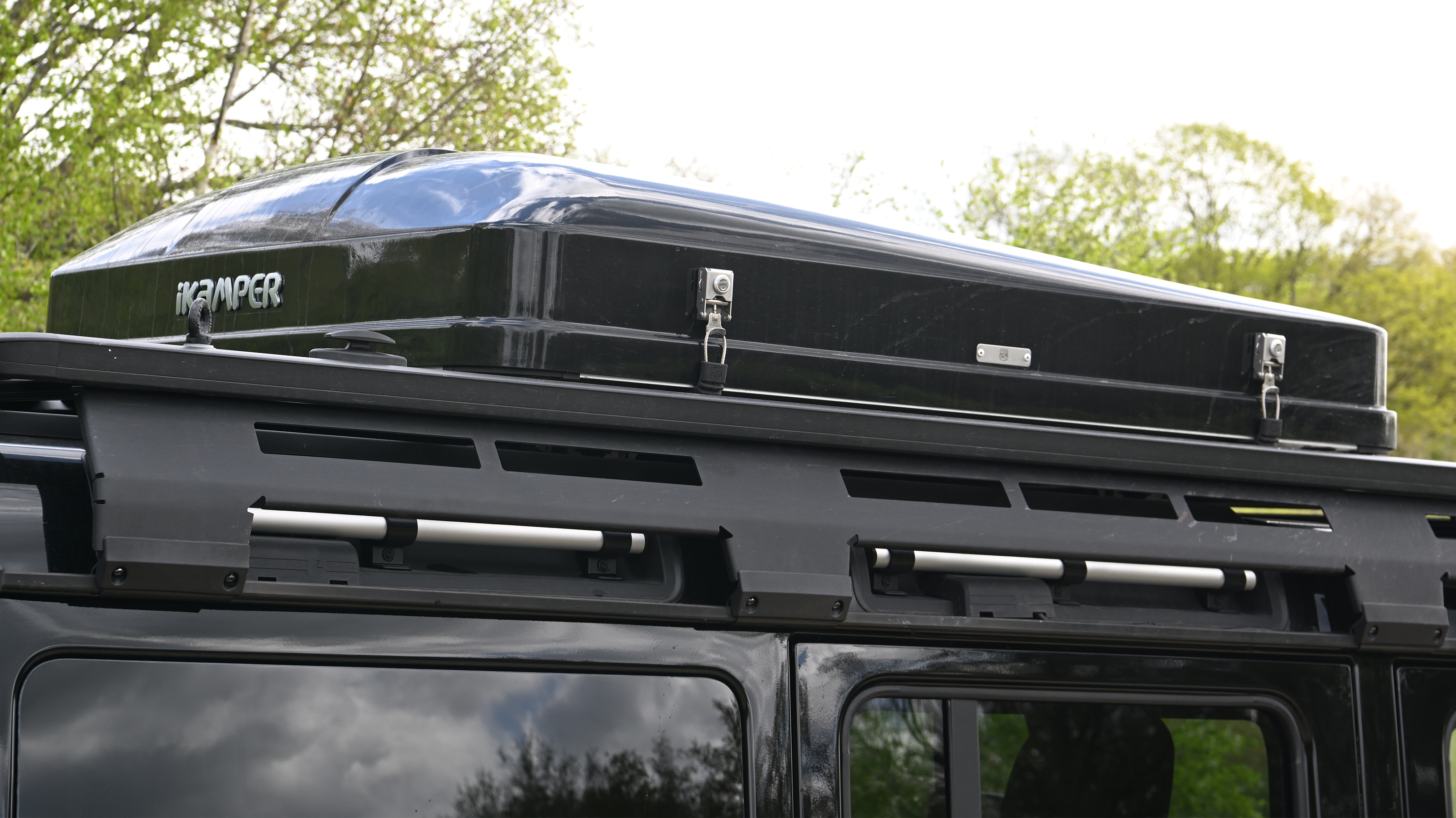 Ineos Grenadier Trialmaster long-term - roof box
