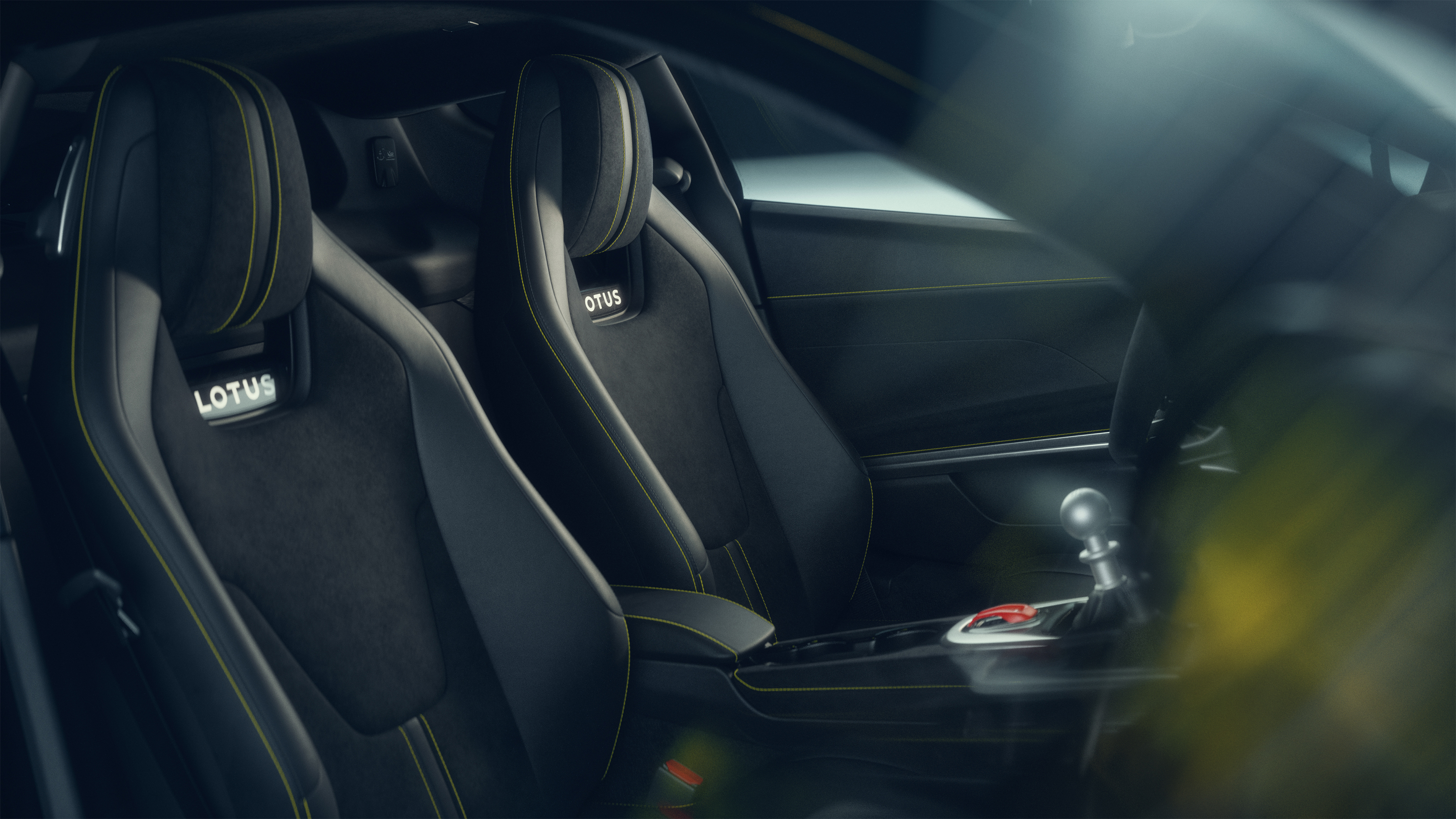 Lotus Emira Turbo SE - seats