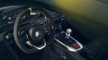 Lotus Emira Turbo SE - steering wheel