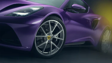 Lotus Emira Turbo SE - side angled