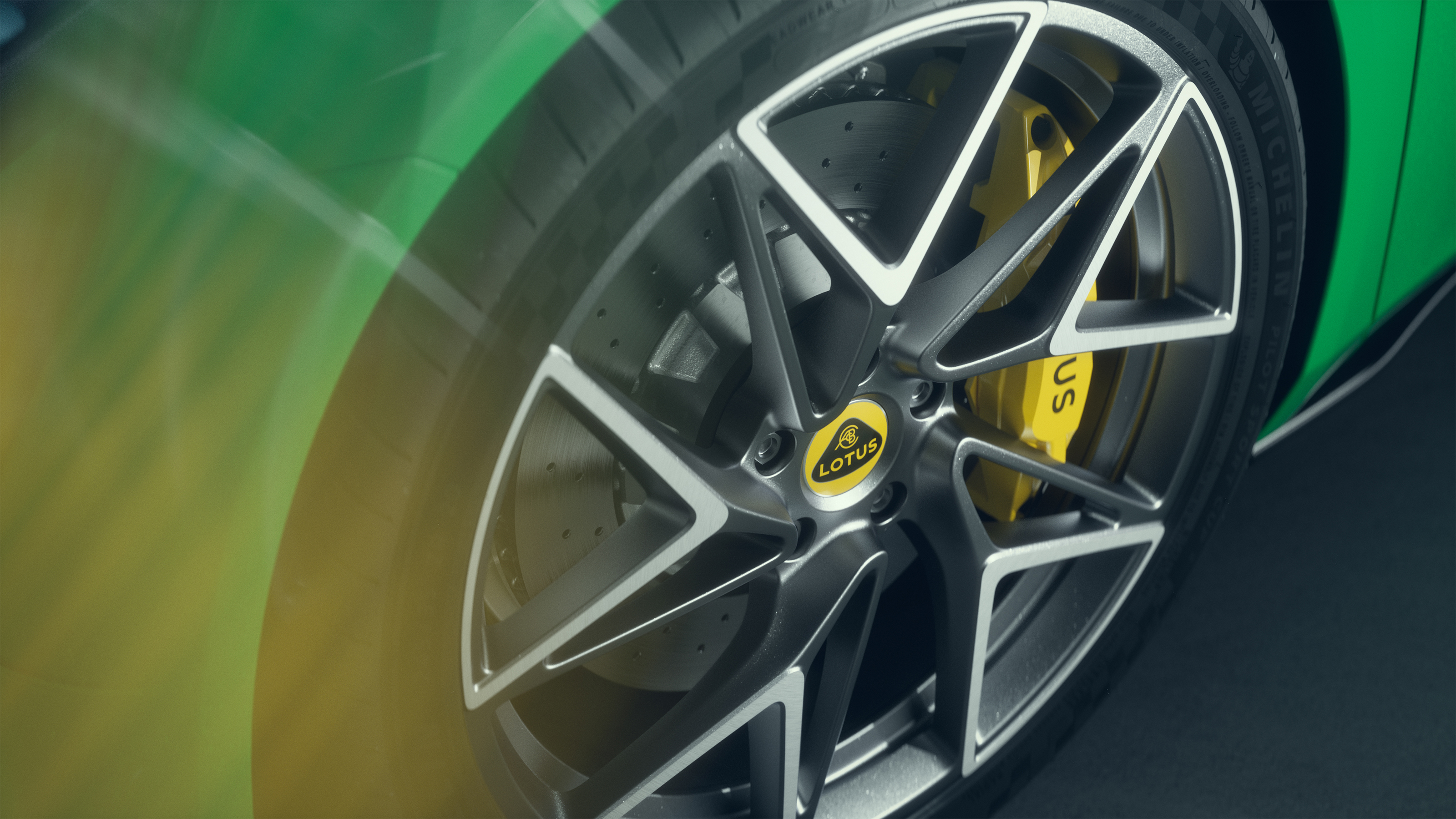 Lotus Emira V6 SE - alloys