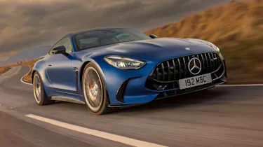 Mercedes-AMG GT 63 S E Performance - front tracking