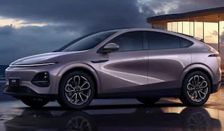 New XPeng G6 front 3/4