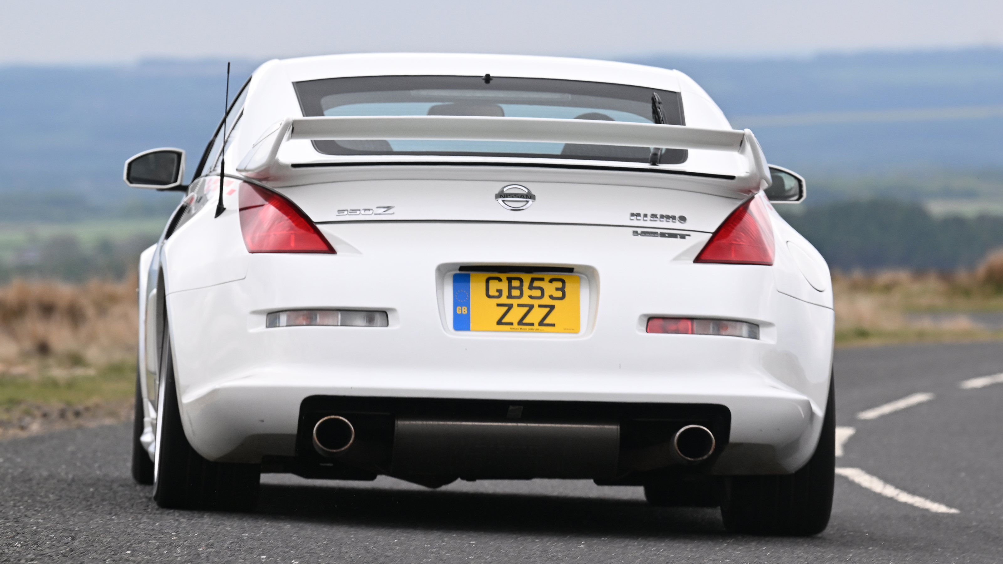 Nissan Nismo cars - 350 Z dynamic rear end