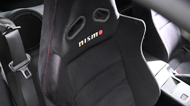 Nissan Nismo cars - 350 Z seats