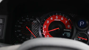 Nissan Nismo cars - GTR rev counter
