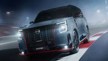 Nissan Patrol Nismo - front 3/4 dynamic