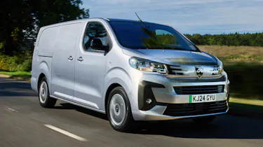 Peugeot E-Expert - front tracking