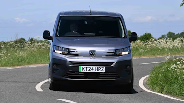 Peugeot E-Partner - front full width