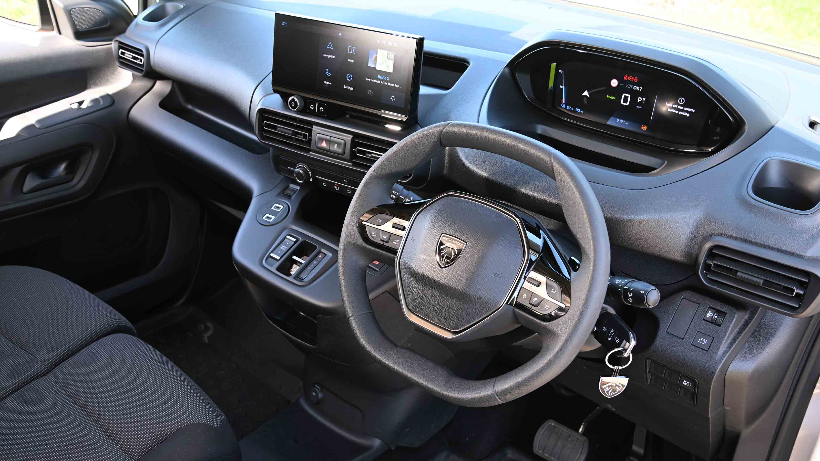 Peugeot E-Partner - dashboard