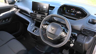 Peugeot E-Partner - dashboard