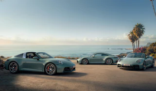 Porsche 911 Carrera 4S line up, static