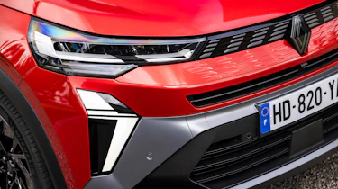 Renault Symbioz - front light
