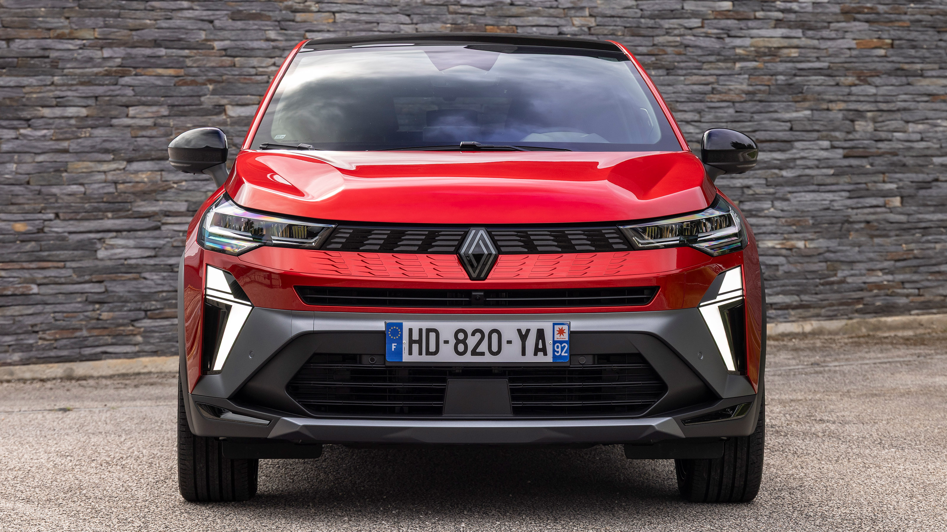 Renault Symbioz - full front